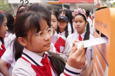 Các em học sinh trường THCS Chu Văn An (Hà Nội) hưởng ứng Cuộc thi Viết thư Quốc tế UPU lần thứ 55 (năm 2026).