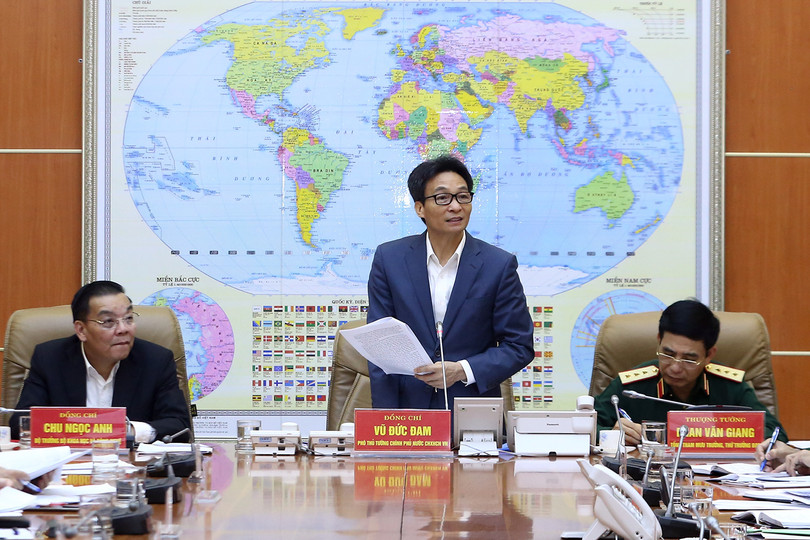 Phó Thủ tướng Vũ Đức Đam cho rằng việc triển khai các đề tài, sản phẩm lưỡng dụng sẽ góp phần tháo gỡ những vướng mắc cơ chế trong nghiên cứu khoa học, công nghệ nói chung. Phó Thủ tướng Vũ Đức Đam cho rằng việc triển khai các đề tài, sản phẩm lưỡng dụng sẽ góp phần tháo gỡ những vướng mắc cơ chế trong nghiên cứu khoa học, công nghệ nói chung.