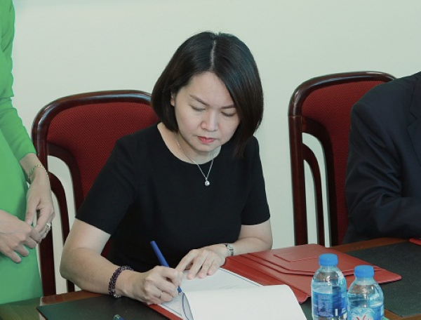 Bà Trần Việt Nga thực hiện các hoạt động liên kết, đẩy mạnh truyền thông về ATTP.