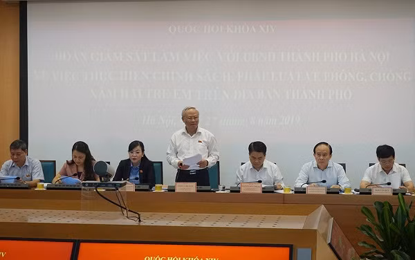 Đoàn Giám sát của Quốc hội làm việc với TP. Hà Nội