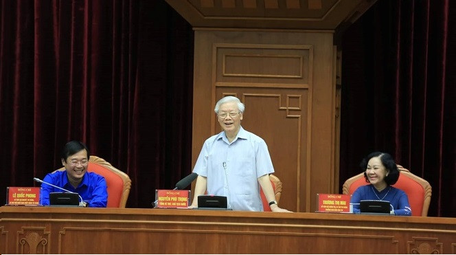 Tổng Bí thu, Chủ tịch nước Nguyễn Phú Trọng phát biểu tại buổi gặp mặt. Tổng Bí thu, Chủ tịch nước Nguyễn Phú Trọng phát biểu tại buổi gặp mặt.