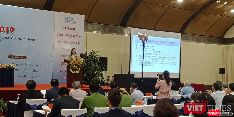 Bộ trưởng Bộ Y tế Nguyễn Thị Kim Tiến phát biểu tại hội nghị