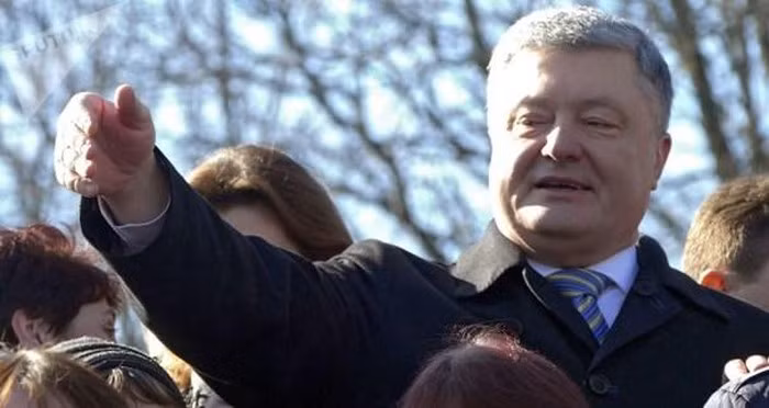 Ông Poroshenko thất bại trong cuộc bầu cử l