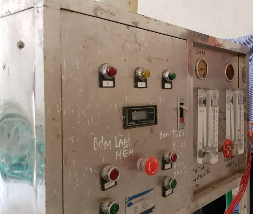 Chiếc đồng hồ đo độ dẫn - vật chứng quan trọng của vụ án