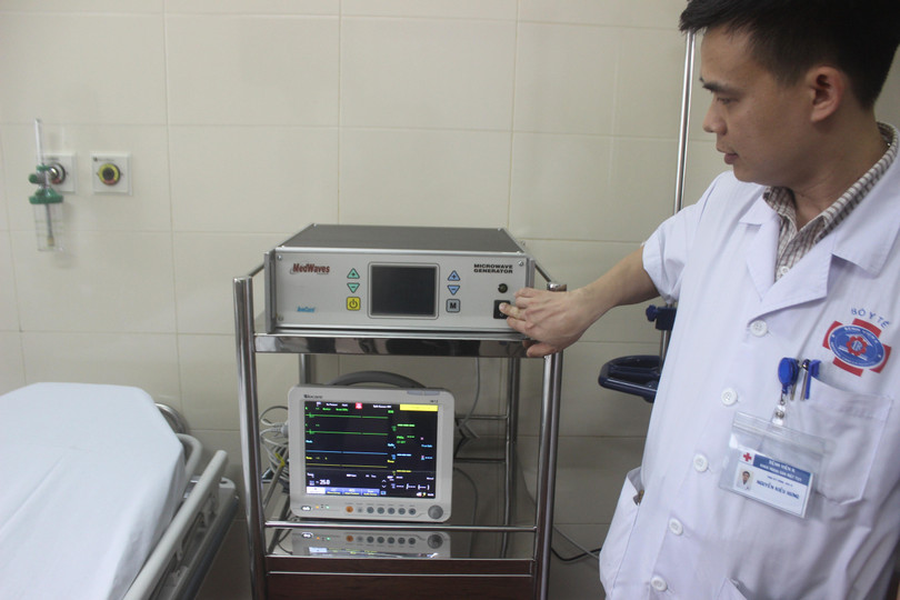 Hệ thống đốt nhiệt u gan bằng sóng Viba (MWA) giúp loại bỏ u gan không cần phẫu thuật (Ảnh: BVCC)