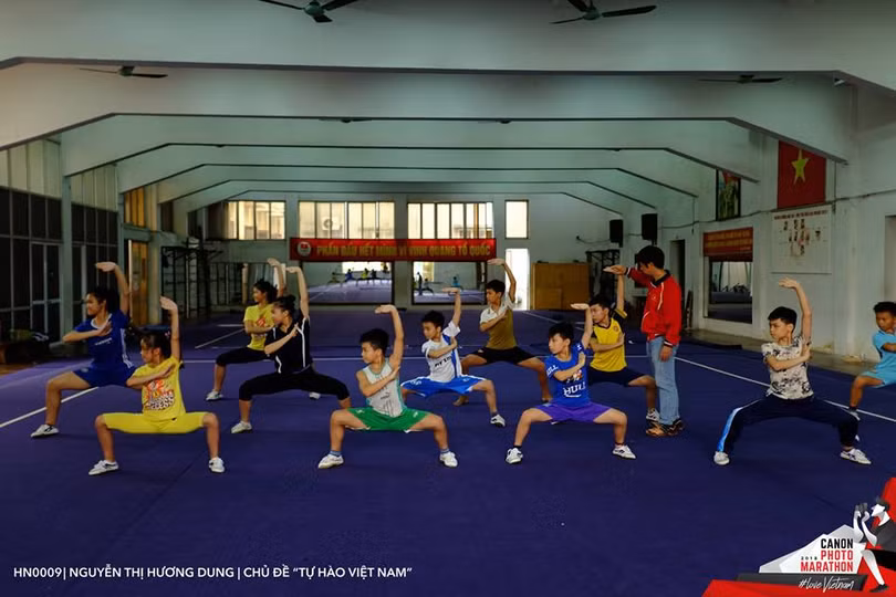 Bức ảnh đạt giải nhì cùng chủ đề là của tác giả Nguyễn Thị Hương Dung, chụp bằng máy Fujifilm X100T.