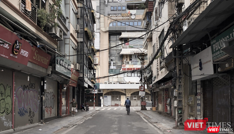 Hà Nội trong những ngày cách ly xã hội vì COVID-19.