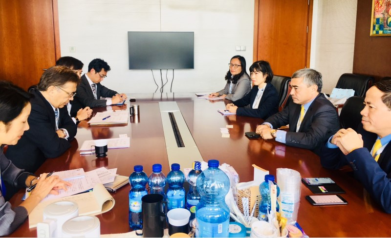 Thứ trưởng Nguyễn Minh Hồng tiếp song phương Thứ trưởng Bộ Nội vụ và Thông tin truyền thông Nhật Bản.