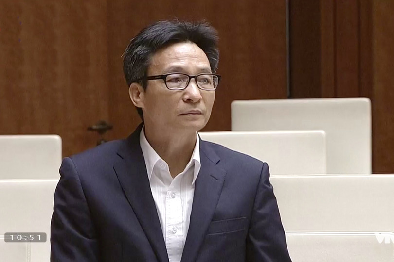 Phó Thủ tướng Vũ Đức Đam trả lời tại phiên chất vấn của Quốc hội.