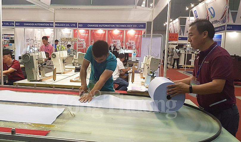 COVID-19 đang đẩy mạnh tốc độ chuyển đổi số nhằm tạo đột phá trong thời gian ngắn nhất- Ảnh báo Công thương.