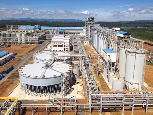 Ngày 1/11/2007, Thủ tướng Chính phủ đã ký quyết định 167 phê duyệt quy hoạch phân vùng, thăm dò, khai thác, chế biến, sử dụng quặng bauxite cho giai đoạn 2007-2015, có xét đến năm 2025- Ảnh của Vietnamnet. Ngày 1/11/2007, Thủ tướng Chính phủ đã ký quyết định 167 phê duyệt quy hoạch phân vùng, thăm dò, khai thác, chế biến, sử dụng quặng bauxite cho giai đoạn 2007-2015, có xét đến năm 2025- Ảnh của Vietnamnet.