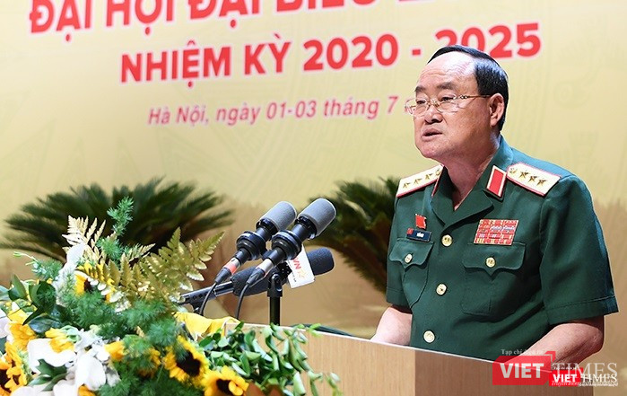 Thượng tướng Trần Đơn - Thứ trưởng Bộ Quốc phòng - phát biểu tại Đại hội.