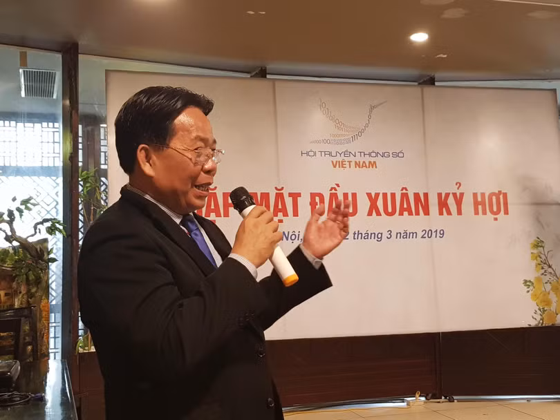 TSKH Nghiêm Vũ Khải đánh giá cao vai trò của Hội Truyền thông số Việt Nam và ghi nhận những thành tựu mà Hội đã làm được trong thời gia qua.