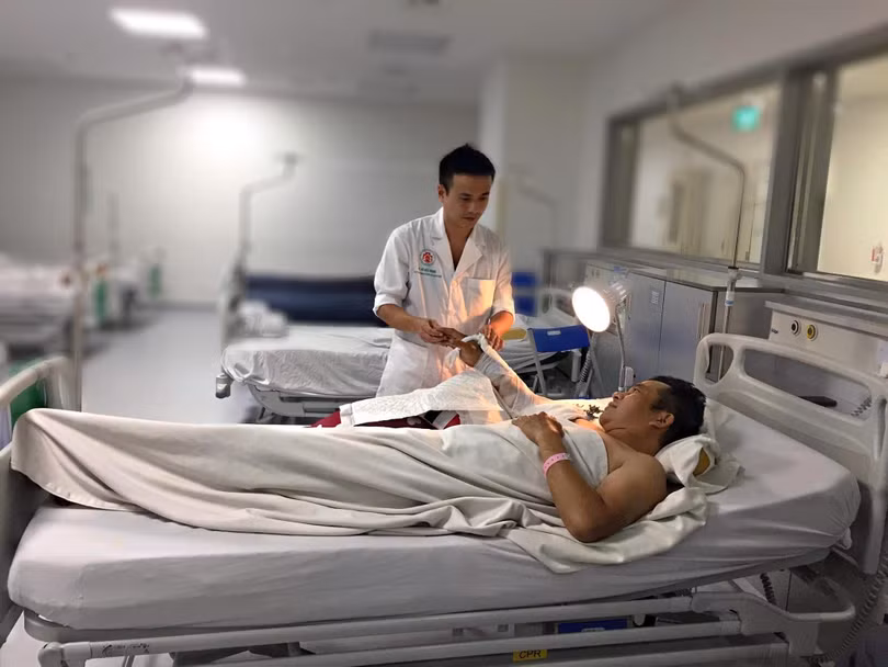 Hiện nay, bệnh nhân N. tiếp tục được điều trị tại Bệnh viện Trung ương Quân đội 108. Hiện nay, bệnh nhân N. tiếp tục được điều trị tại Bệnh viện Trung ương Quân đội 108.