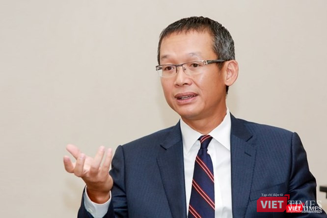 Ông Thiều Phương Nam - Giám đốc Qualcomm Việt Nam, Lào và Campuchia. Ông Thiều Phương Nam - Giám đốc Qualcomm Việt Nam, Lào và Campuchia.