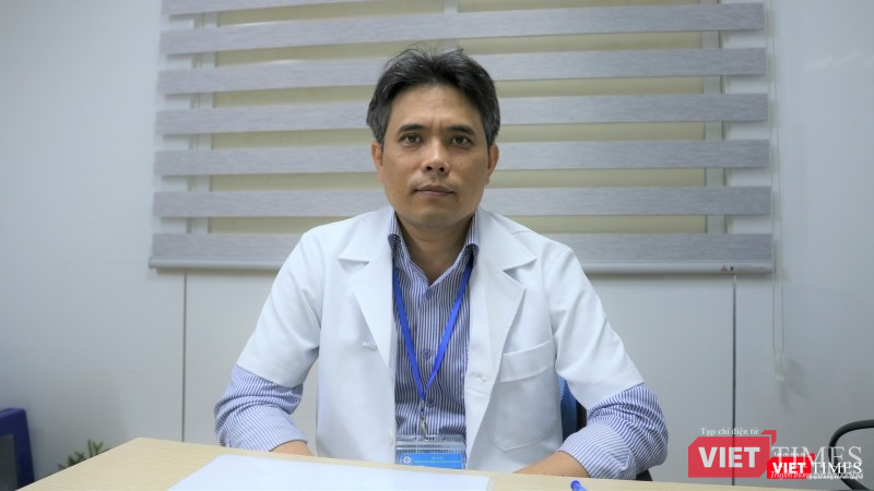 PGS.TS. Hồ Sỹ Hùng - chuyên gia trong lĩnh vực vô sinh hiếm muộn. PGS.TS. Hồ Sỹ Hùng - chuyên gia trong lĩnh vực vô sinh hiếm muộn.