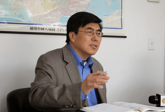 Giáo sư Hạ Minh cho rằng Trung Quốc đã thua trong cuộc chiến tranh thương mại với Mỹ