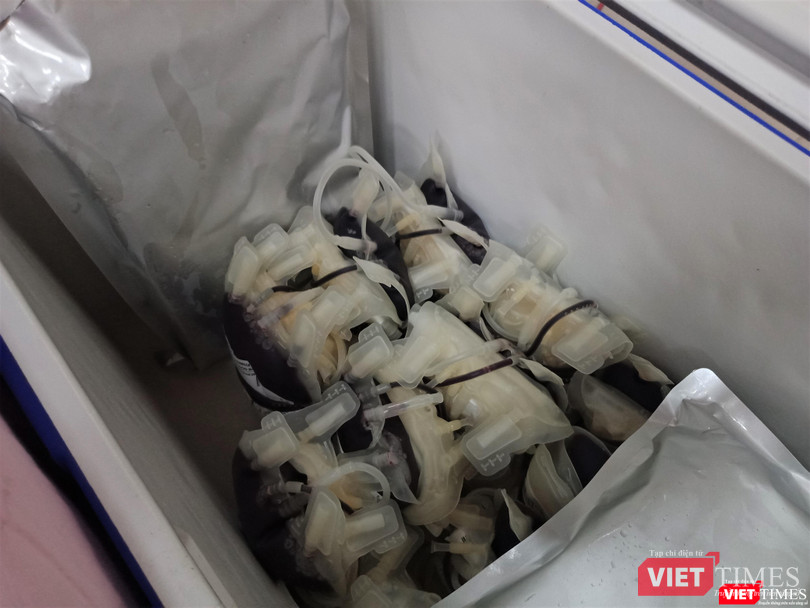 Những túi máu đầu tiên của sự kiện Những túi máu đầu tiên của sự kiện