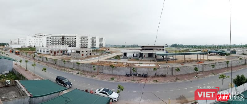 Một khu vực của BV chưa hoàn thành.