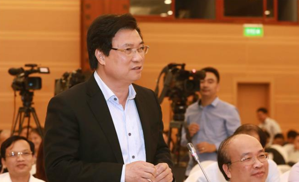 Thứ trưởng Bộ GD&ĐT Nguyễn Hữu Độ tại cuộc họp tối nay. Ảnh: TTXVN Thứ trưởng Bộ GD&ĐT Nguyễn Hữu Độ tại cuộc họp tối nay. Ảnh: TTXVN