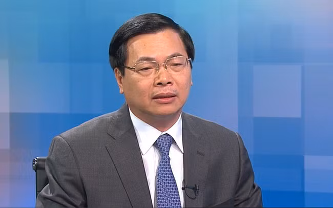 Năm 2015 trong thời gian giữ chức Bộ trưởng Bộ Công Thương, ông Vũ Huy Hoàng đã ở nước ngoài 163 ngày.