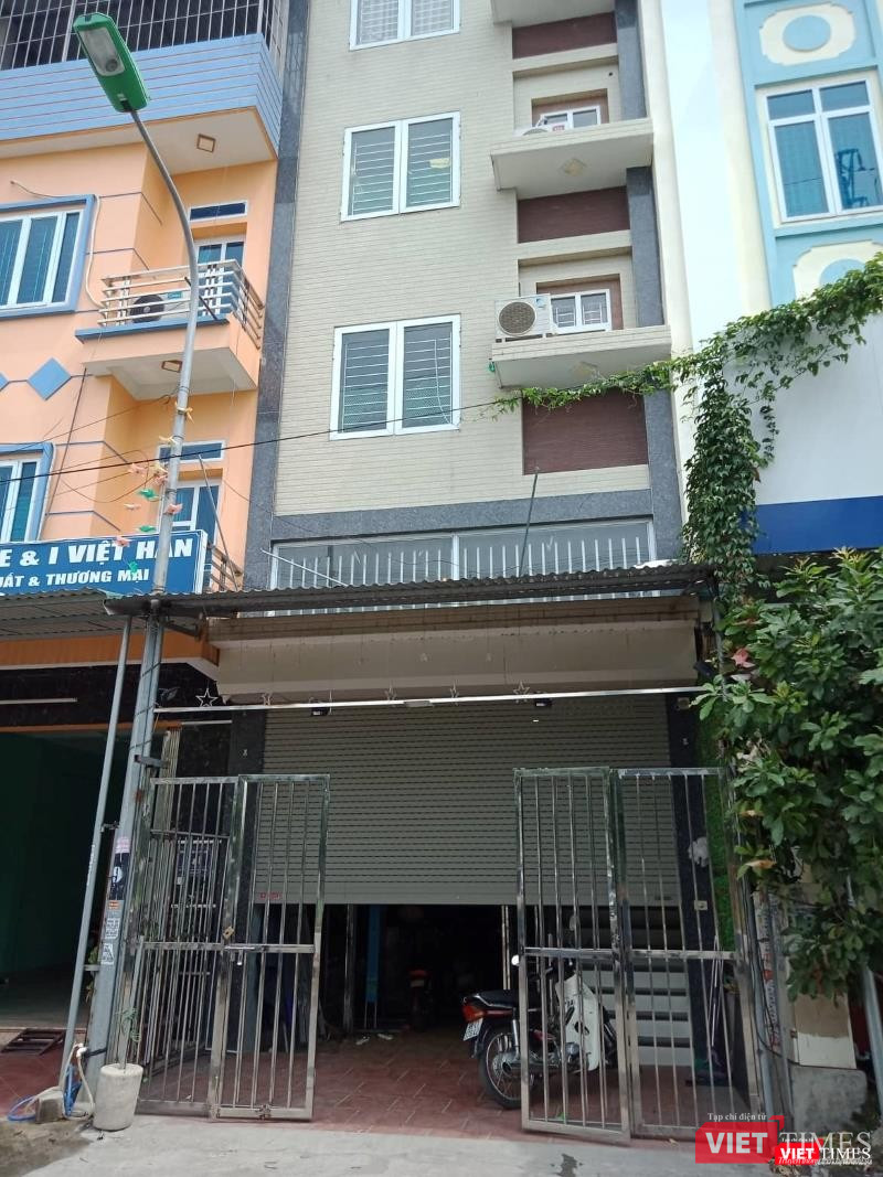 Ngày 17/9, cơ sở Mầm non cao cấp Đồ Rê Mí đã tháo, cất biển hiệu.