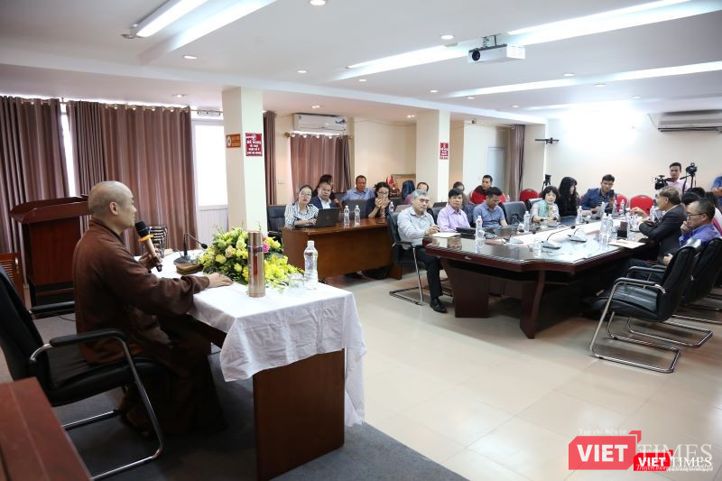 Toàn cảnh buổi thuyết trình