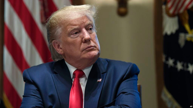 Tổng thống D. Trump đứng trước sự lựa chọn khó khăn: ký hay phủ quyết dự luật về dân chủ và nhân quyền cho Hong Kong.