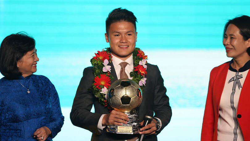 Quang Hải chiến thắng tuyệt đối với số phiếu nhiều gấp hơn 3 lần so với đàn anh Nguyễn Anh Đức.