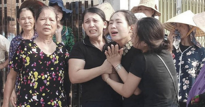 Nỗi đau đến tận cùng của người nhà cháu bé tử vong.