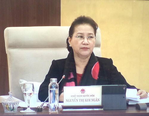 Chủ tịch Quốc hội Nguyễn Thị Kim Ngân điều hành phiên họp.