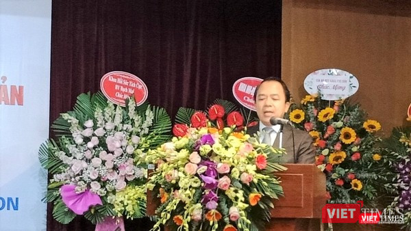 PGS.TS. Phạm Bá Nha – Trưởng Khoa Phụ sản, Bệnh viện Bạch Mai phát biểu tại buổi hội nghị