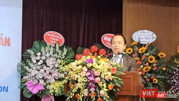 PGS.TS. Phạm Bá Nha – Trưởng Khoa Phụ sản, Bệnh viện Bạch Mai phát biểu tại buổi hội nghị