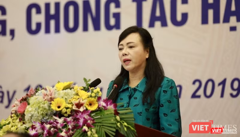 Bộ trưởng Bộ Y tế Nguyễn Thị Kim Tiến phát biểu tại hội nghị (Ảnh: Chí Hiếu)