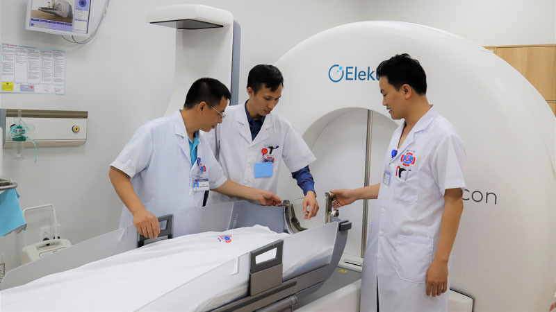 Chiếc máy được kỳ vọng sẽ giảm bớt sự đau đớn, mệt mỏi trong quá trình điều trị.