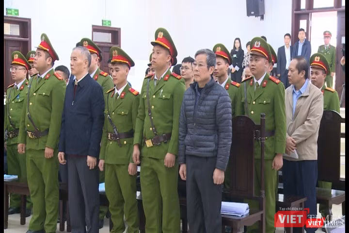 Dự kiến, phiên tòa diễn ra đến ngày 31/12, làm việc cả thứ Bảy và Chủ nhật.