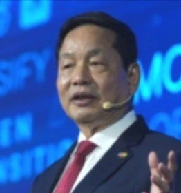 Chủ tịch FPT Trương Gia Bình lý giải cần AI chủ quyền Việt Nam