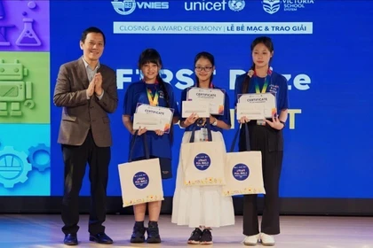 STEAM for Girls 2025: Nữ sinh cất tiếng nói khoa học, kiến tạo giải pháp xanh cho một tương lai bền vững