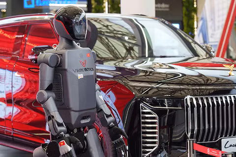 Cơ sở nào để VinRobotics đạt mục tiêu sản xuất người máy quy mô lớn vào 2026?