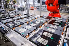 Theo CCTV ngày 6/9, đến 2030 dự kiến Trung Quốc sẽ phải đối mặt với lượng pin động lực phế thải 1 triệu tấn/năm. Ảnh: Thepaper.