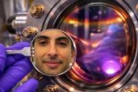 Vật liệu chip máy tính mới lấy cảm hứng từ não người có thể cắt giảm mạnh mức tiêu thụ năng lượng của AI. Ảnh: IE.