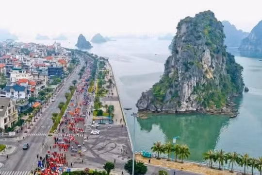 Bộ Chính trị đồng ý chủ trương thành lập thành phố Quảng Ninh trực thuộc Trung ương