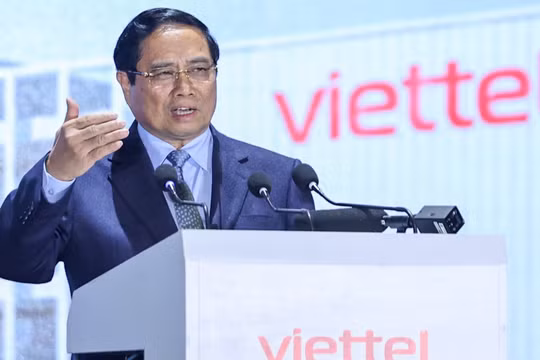 Thủ tướng nêu 5 ý nghĩa của sự kiện Việt Nam khởi công nhà máy chế tạo chip đầu tiên