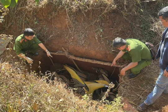 9 đơn vị công an phá vụ cướp ngân hàng ở Gia Lai, bắt 2 đối tượng cùng 4 khẩu súng