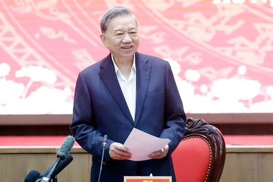 Bộ Chính trị, Ban Bí thư kiểm tra, giám sát Ban Thường vụ Thành ủy Hà Nội