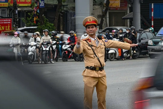 Ngày đầu nghỉ Tết Bính Ngọ: 1.112 lái xe bị phạt nguội, 65 người thương vong vì tai nạn