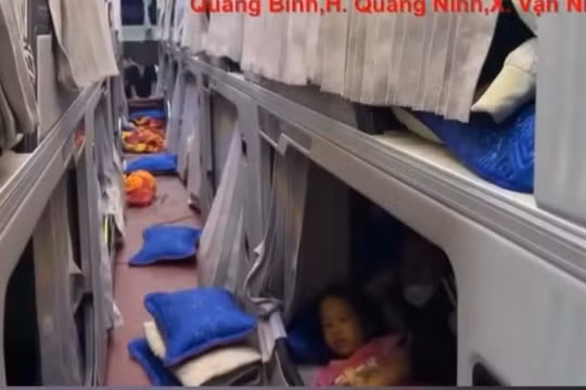 Nhồi nhét kinh hoàng, tài xế và chủ xe khách bị phạt 165 triệu đồng