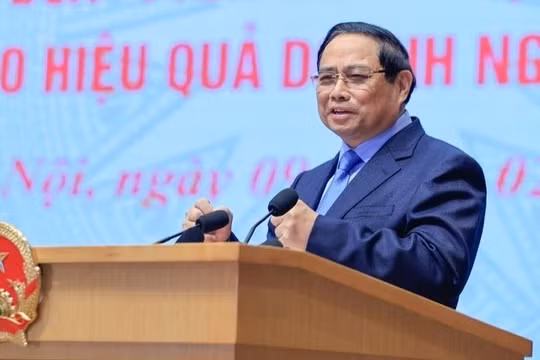 Thủ tướng nói về con đường nhanh nhất, bền vững nhất để đi tới "tự chủ chiến lược"