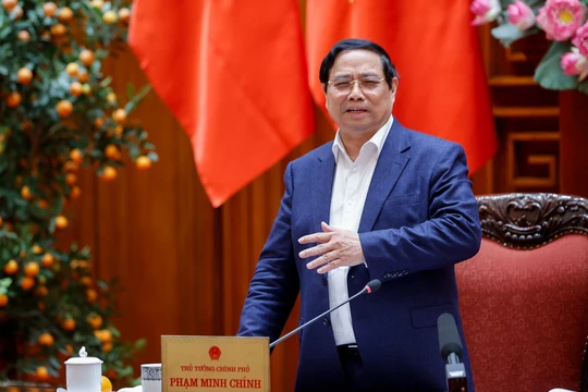 Thủ tướng đồng ý về kiến nghị của Bộ Công Thương sử dụng Quỹ bình ổn giá xăng dầu, sử dụng bảo đảm đúng các quy định. Ảnh: VGP.