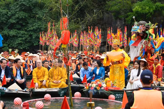 Bộ Chính trị chọn ngày 24/11 là "Ngày Văn hóa Việt Nam", cả nước được nghỉ lễ